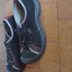 Cute Keen Sneakers
